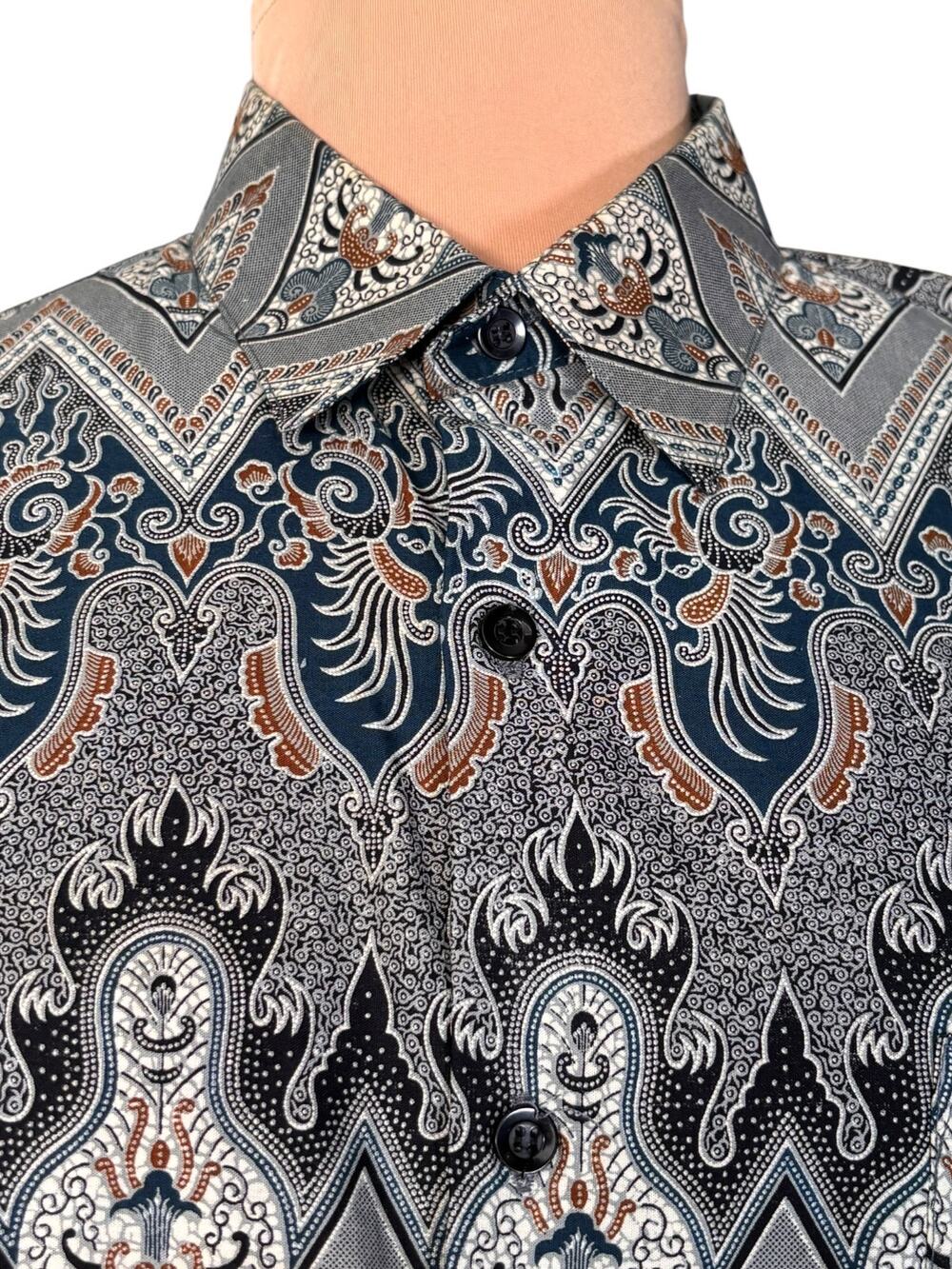 Vintage Indonesian Batik Shirt Boho‎ Abstract Geometric Print Resortwear Top